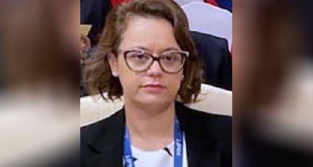 Carine.jpg