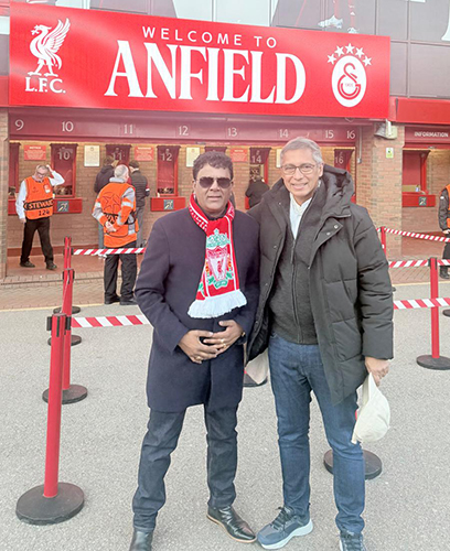 Des Mauriciens à Anfield.jpg