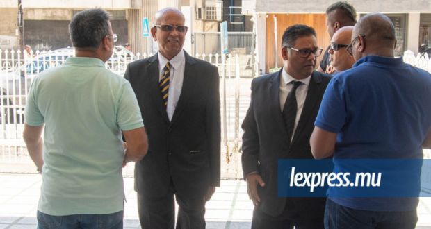 Express.mu (620 x 330) (27).jpg