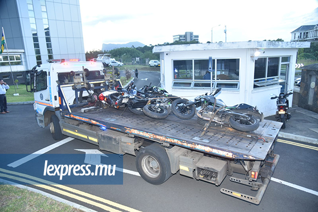 fcc saisie moto - lexpress.jpg
