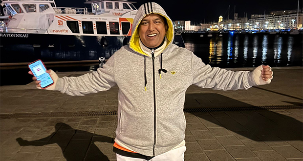 Yousouf en balade sur le Vieux Port..jpg