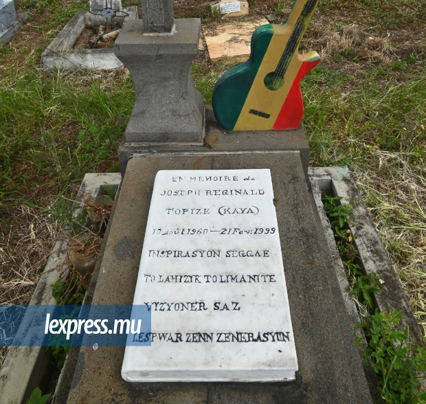 KAYA TOMB.jpg