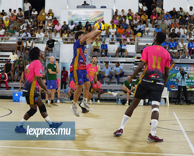 ■ L’équipe masculine du Saint-Denis Olympique VB tentera.jpg