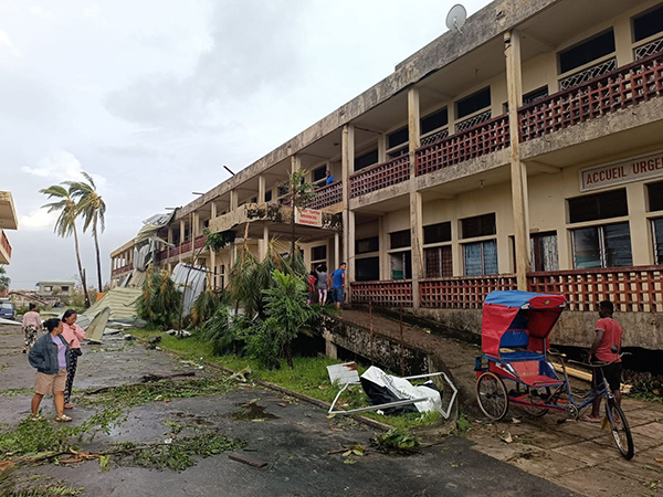 Le village malgache de Toamasina dévasté (4).jpeg