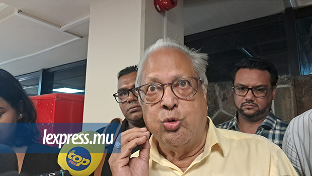 Ramesh Ramnarain.jpg