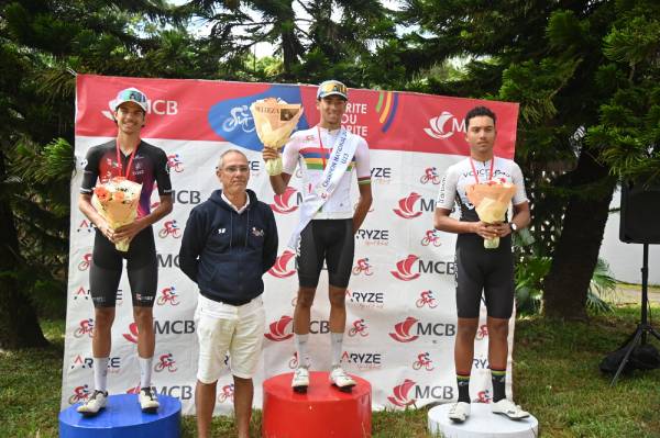 podium U23